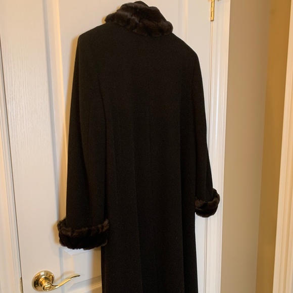 LONG WINTER COAT - WOOL/CASHMERE  - NEW WITHOUT TAGS- SIZE 6 - Picture 15 of 16